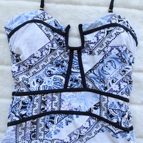 Adore Me Black & Blue One Piece Swimsuit Medium - Picture 3 of 11